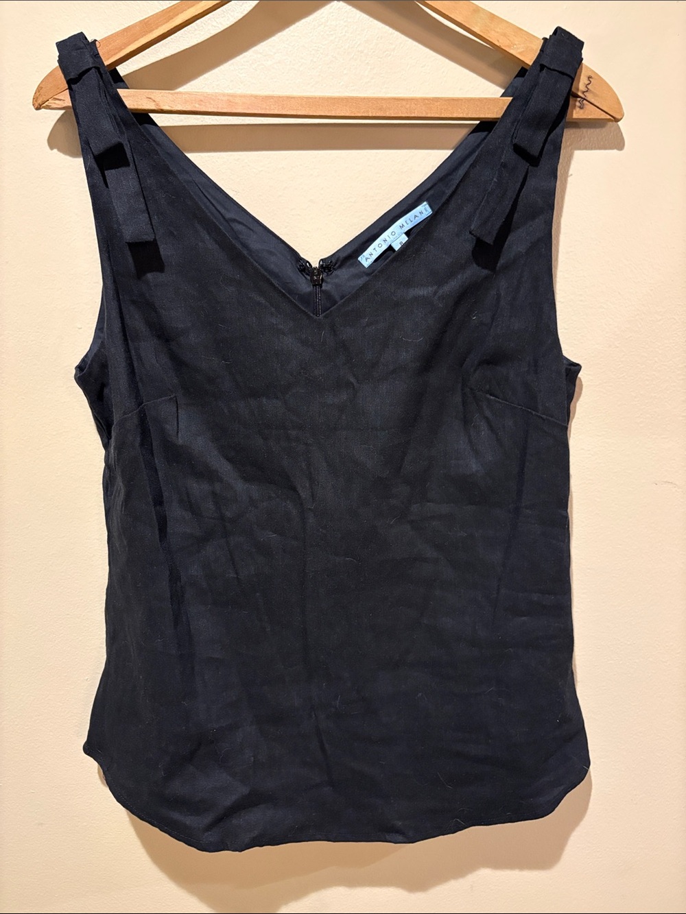 ANTONIO MELANI black linen  V-Neck Bow-Shoulder Tank w bow detail on shoulder